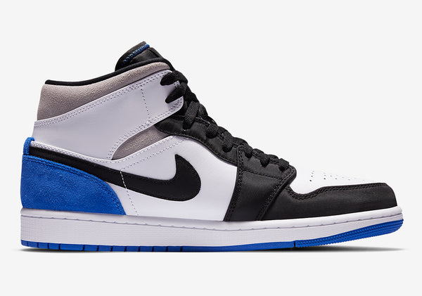 white hyper royal black