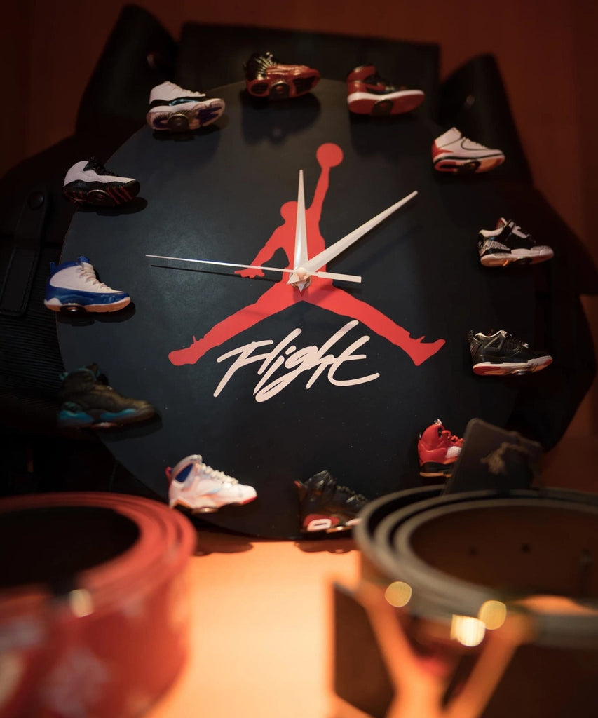 Air Jordan 3D Sneaker Clock with 1-12 