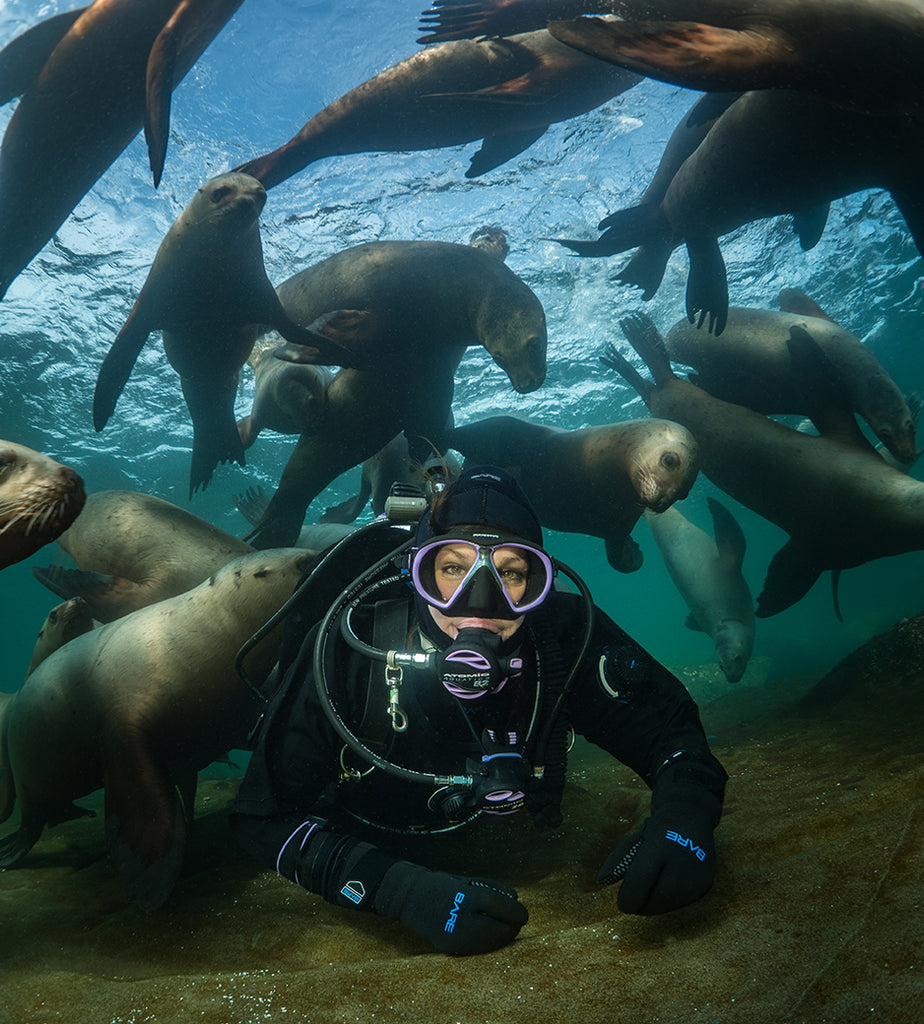 5Maxwel Hohn scuba diver surrounded by sea lions