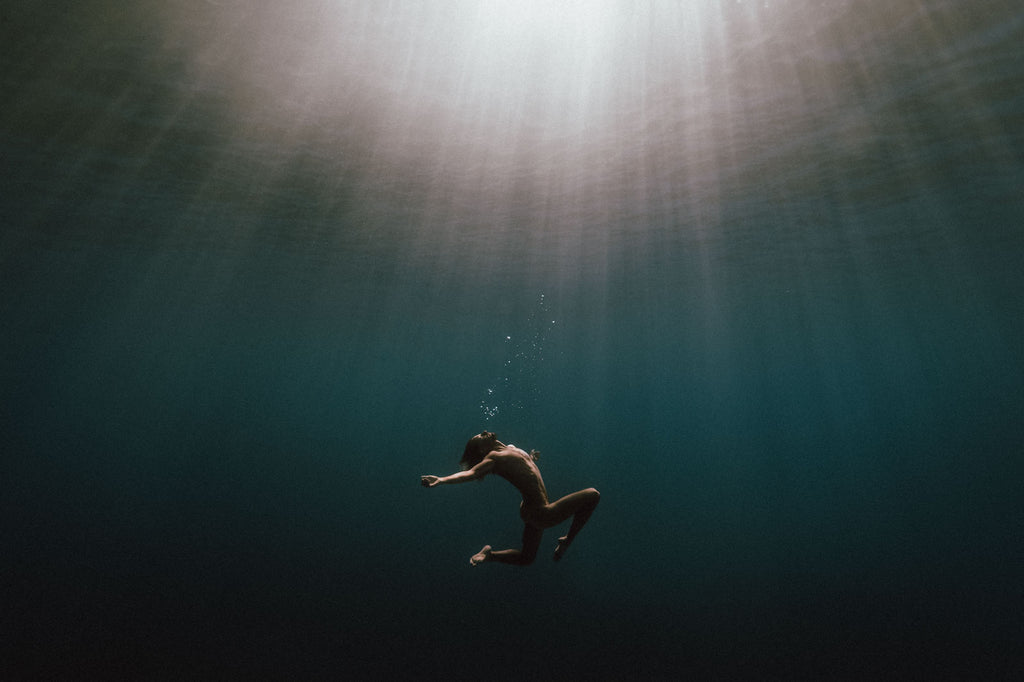 Alison_Bounce_man-portrait-underwater-1