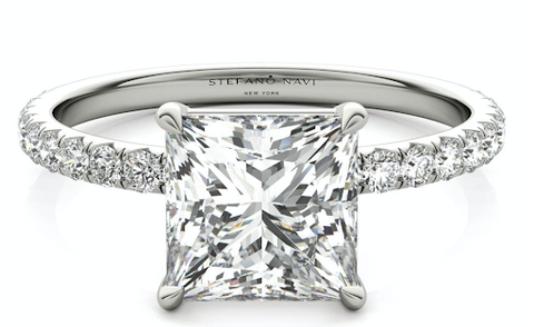 princess cut lab grown diamond engagement ring