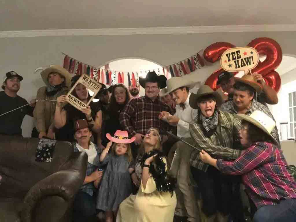 wild west themed murder mystery game