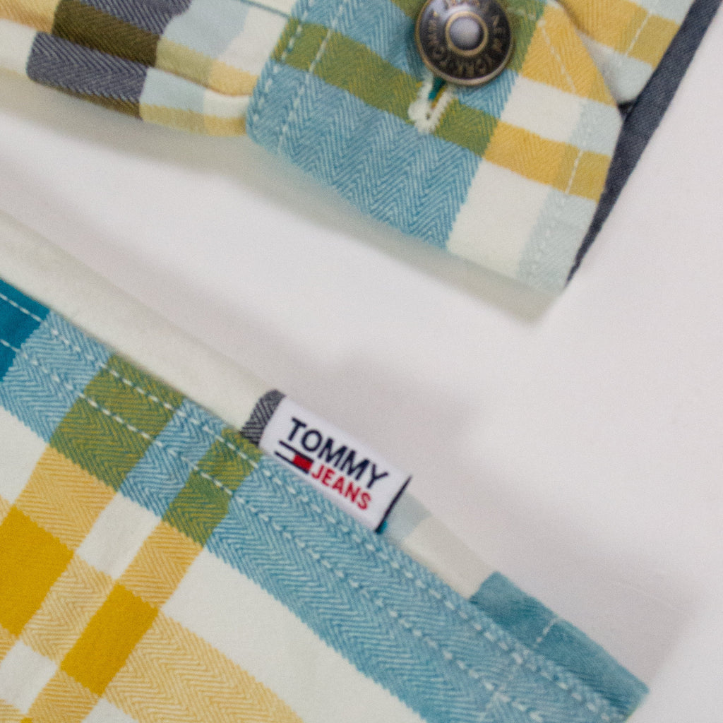 Tommy Jeans Casual Check Overshirt - Ancient White - Close Up