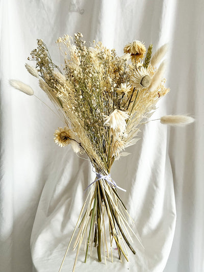 Dried Hot Pink Flower Bouquet, Dried Hot Pink Flower Bouquet, pink, red and  white Flowers, Dried Flower Arrangement, Pampas, Bunny Tails,Everlasting  flowers Bride bouquet