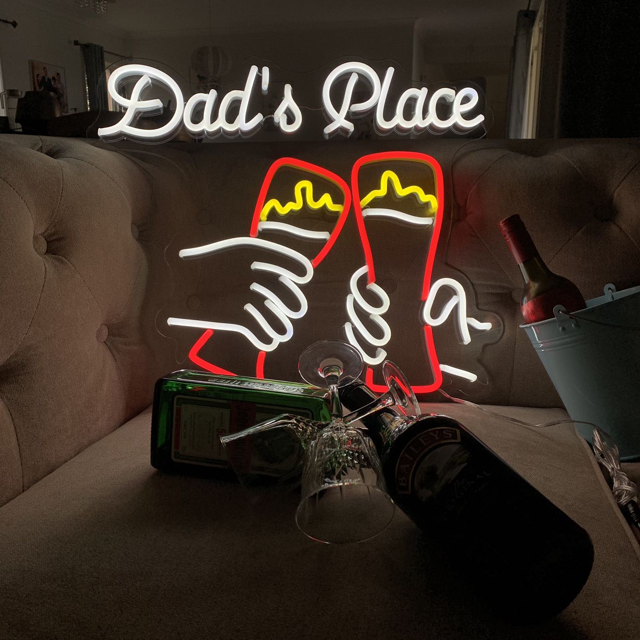 Dad's place neon