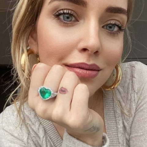 Chiara Ferragni   The Italian superstar & digital entrepreneur wowed followers with this massive emerald ring by Masetti Luxury Jewels - December 2020.