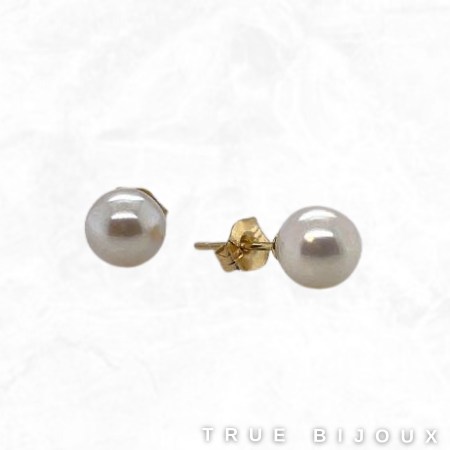 Akoya 6mm Cultured Pearl Stud Earrings 14k Yellow Gold for sale Ottawa Canada Gift Ideas Guide 2021