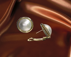 classic pearl stud earrings in yellow gold for sale ottawa