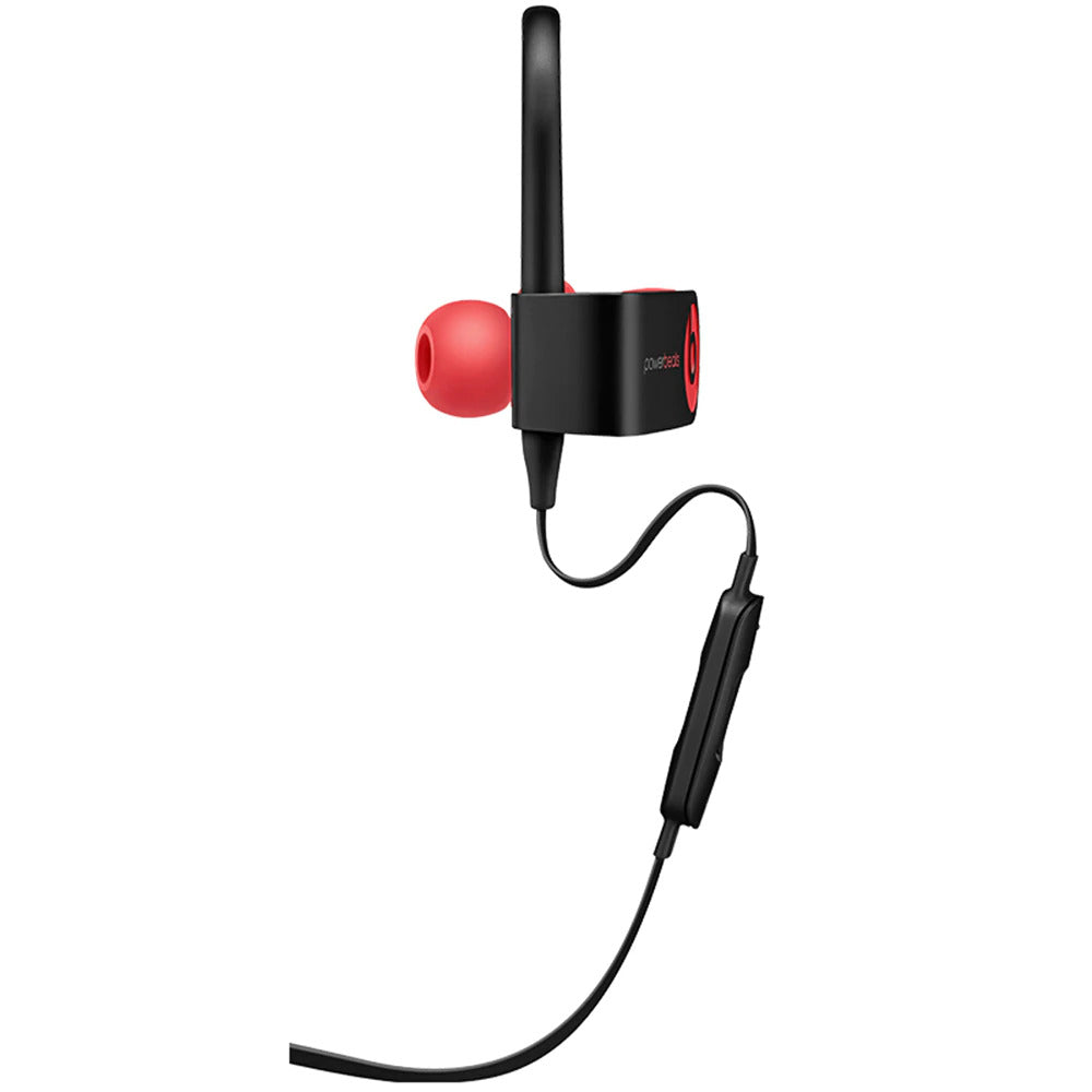 powerbeats 3 microphone location