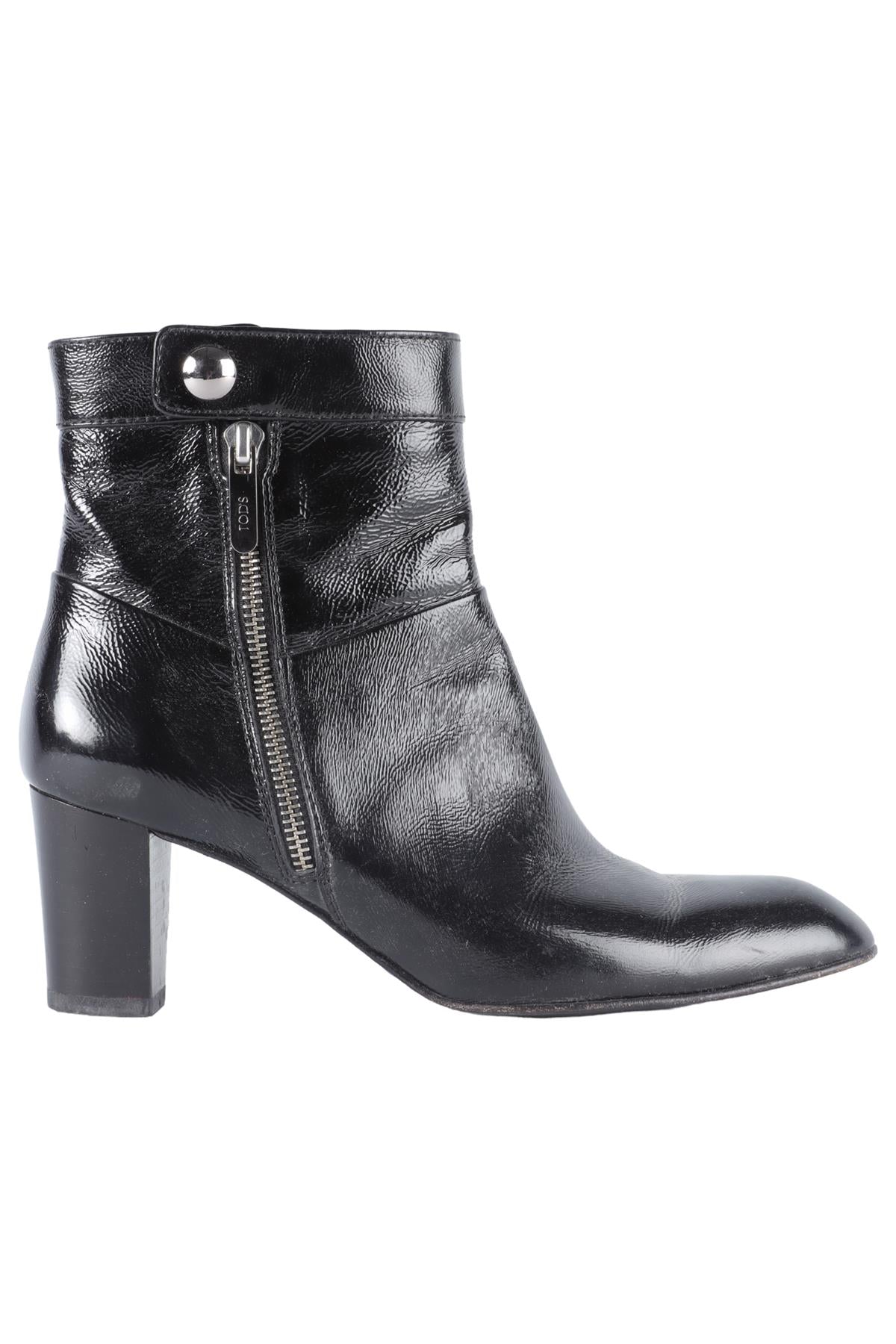 image of TOD'S BLACK PATENT LEATHER ANKLE BOOTS EU 38.5 UK 5.5 US 8.5
