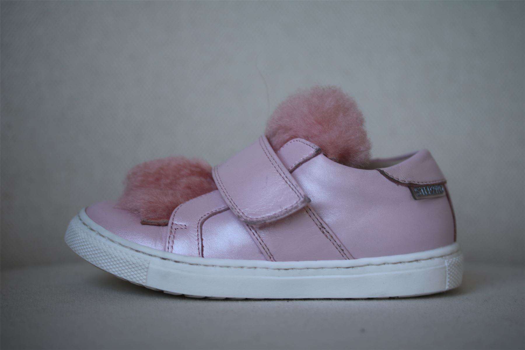 image of STEP2WO GIRLS PINK MUFF TRAINERS EU 25 UK 8