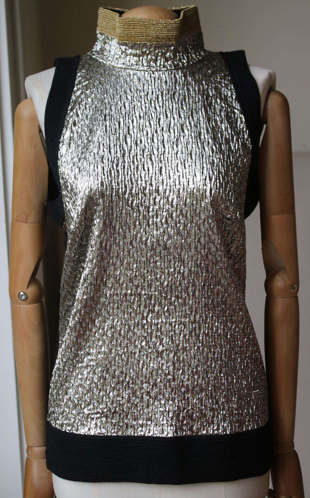 Image of GIANFRANCO FERRI METALLIC TEXTURED TURTLENECK TOP SMALL