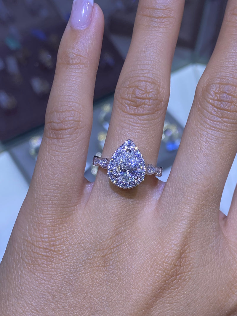1.50 ct Pear Shaped Diamond Engagement Ring 7 / 14K White Gold