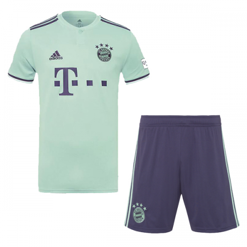 bayern munich away shorts