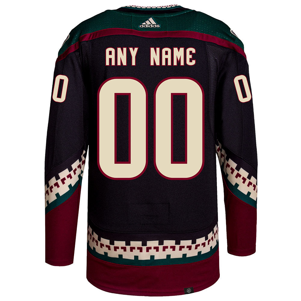 coyotes black jersey