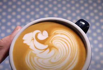 swan latte art