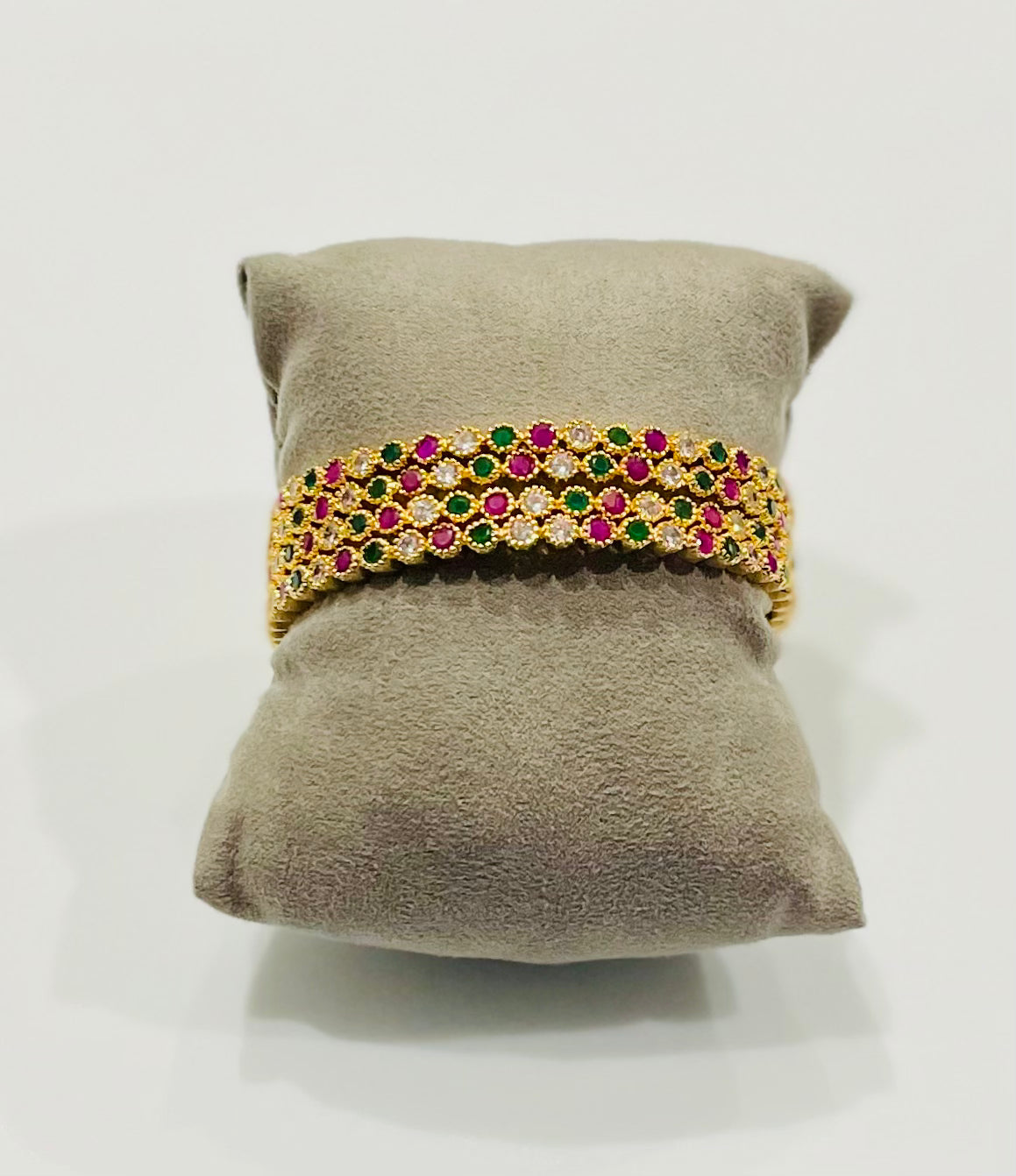 set of 4 stone bangles