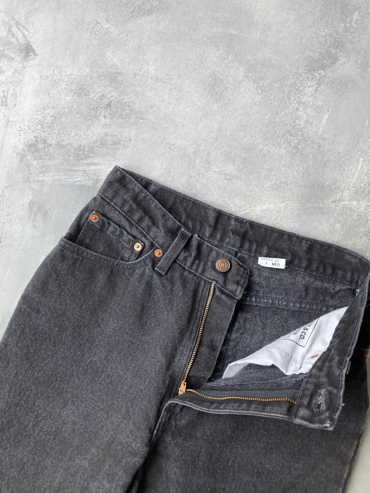 Levi's 512 Slim Fit Jeans 90's- Size 0 – Lot 1 Vintage