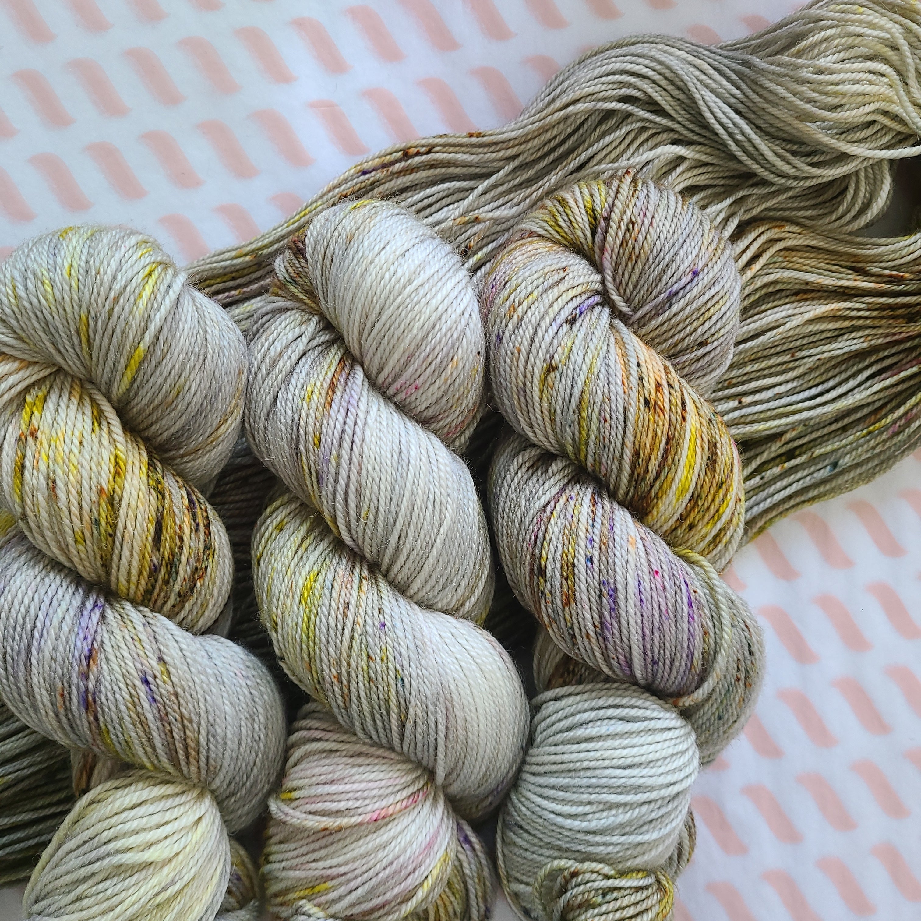 Shop Beautiful Akara Yarns | Merino DK – Wool and Waves Yarn Store