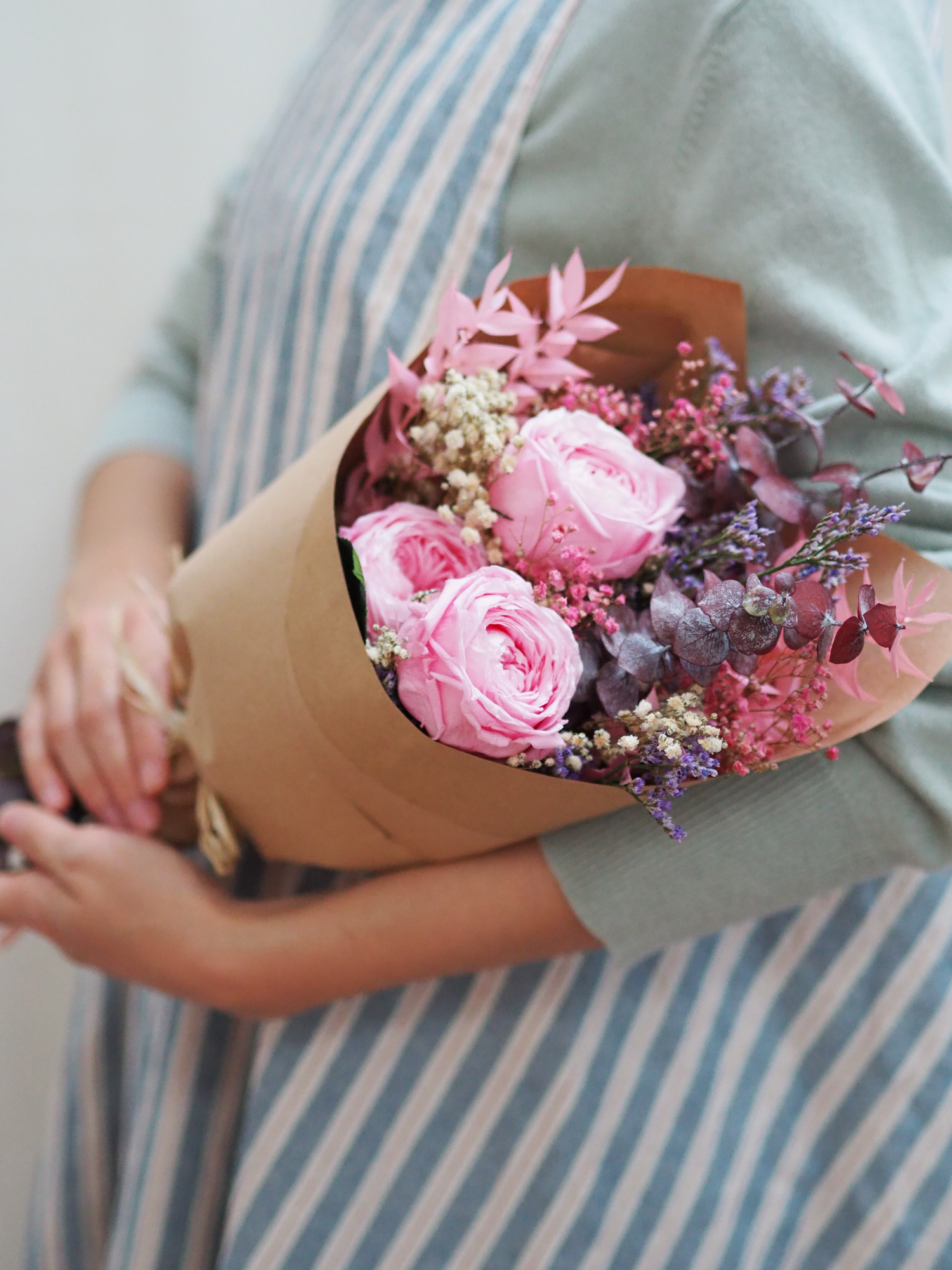 ROSAS PRESERVADAS ROSA | Comprar flores y plantas a domicilio.