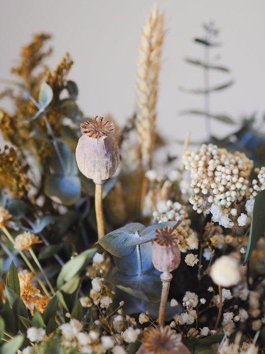 Ramo de flores preservadas estilo silvestre de tonos otoñales