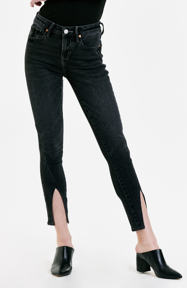 Naeva Curvy Super High Rise Skinny Jeans – Doxology