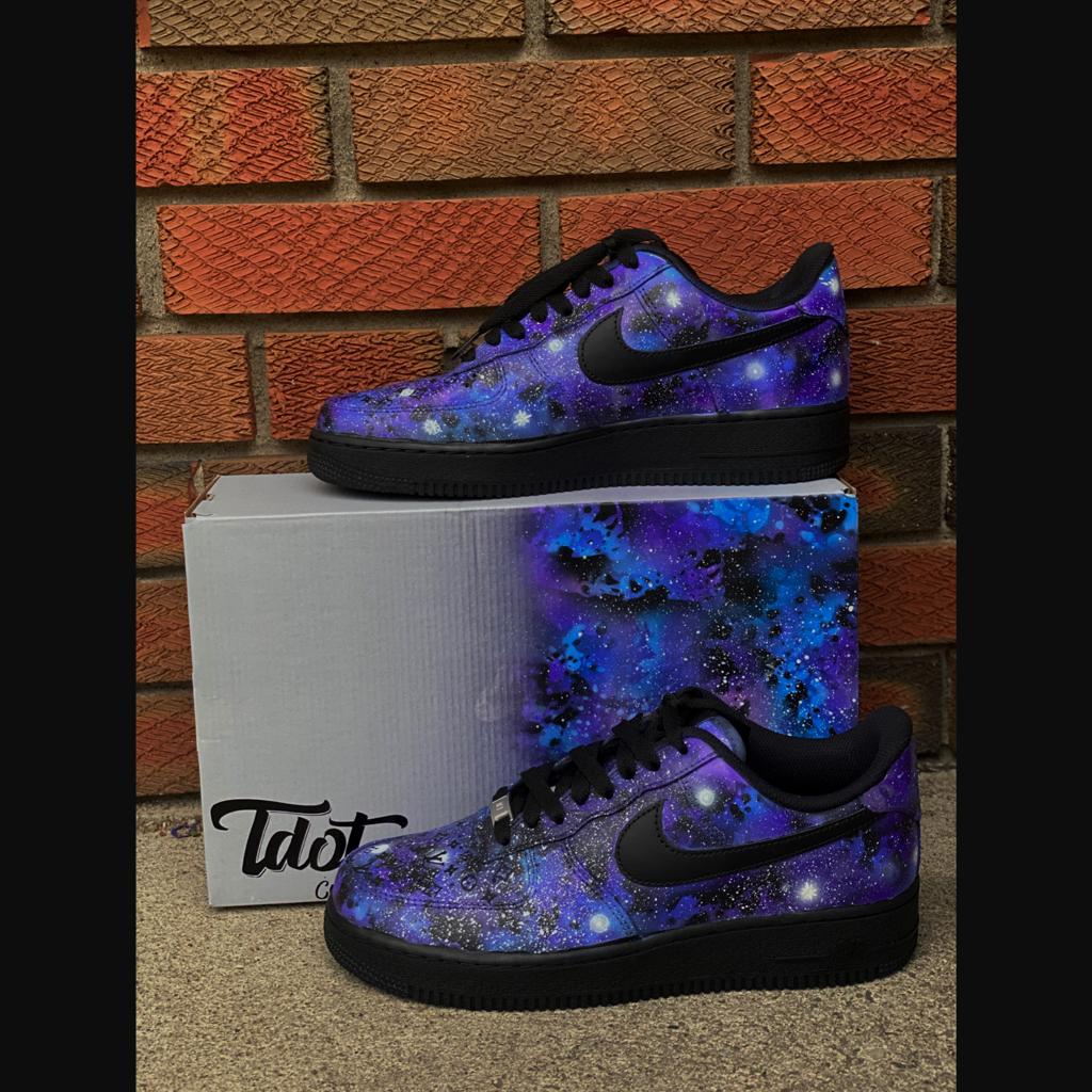 galaxy nike air force 1