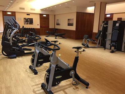 Travel tips - Use a fitness room when deserted