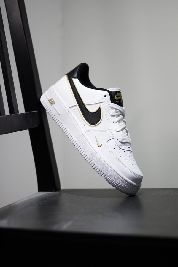 Nike Air Force 1 LV8 GS (Sandrift/Emerald Rise)