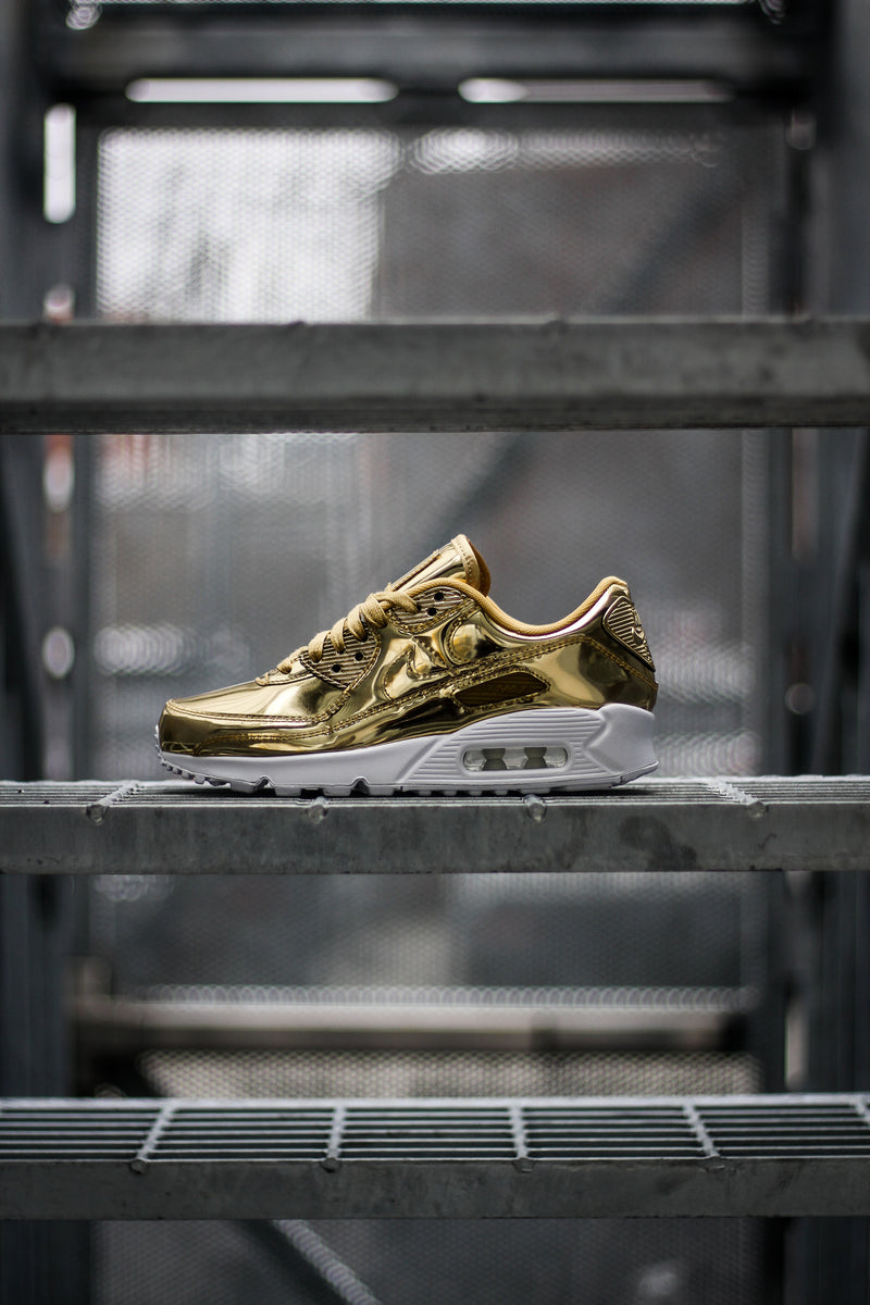 nike air max 90 sp gold