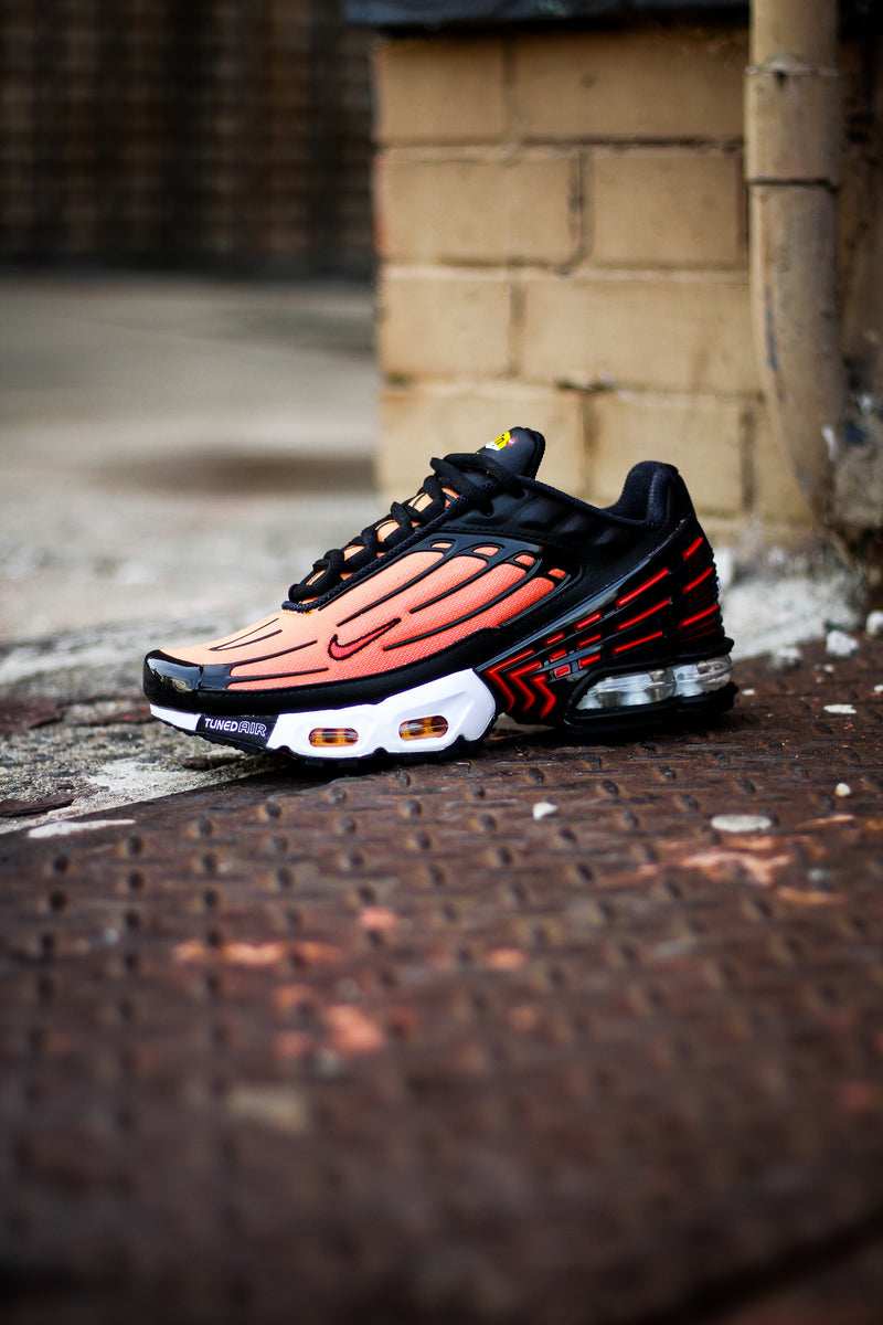 AIR MAX PLUS III \