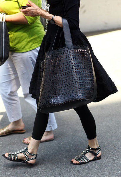 Black-Outfit-Skirt-Tote-Bag