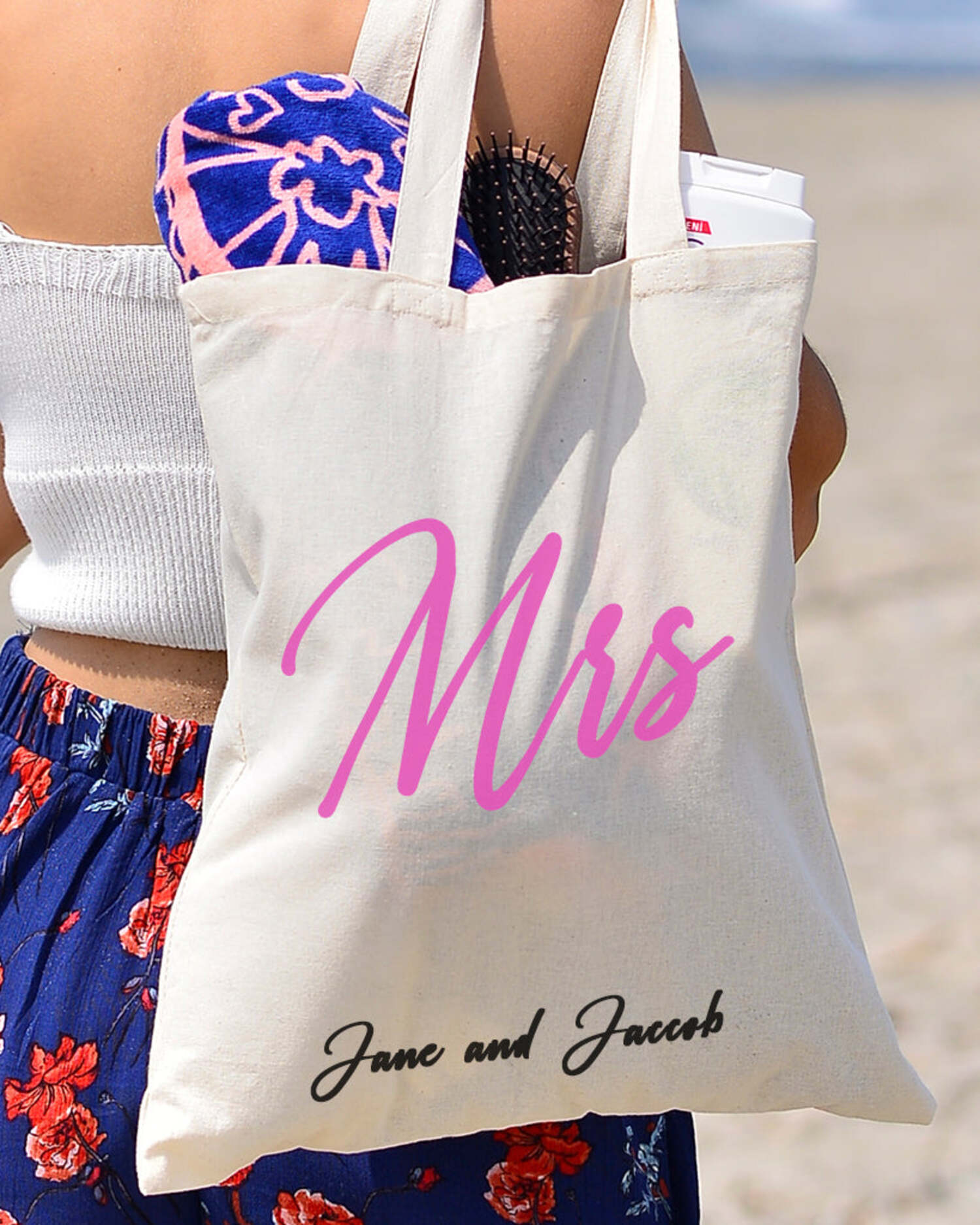 Personalized Bag Beach Bag Bridesmaid Bag Bachelorette Gift Bag with Name  Large Beach Tote Custom Gift Bachelorette Party Gift (EB3330ANS)