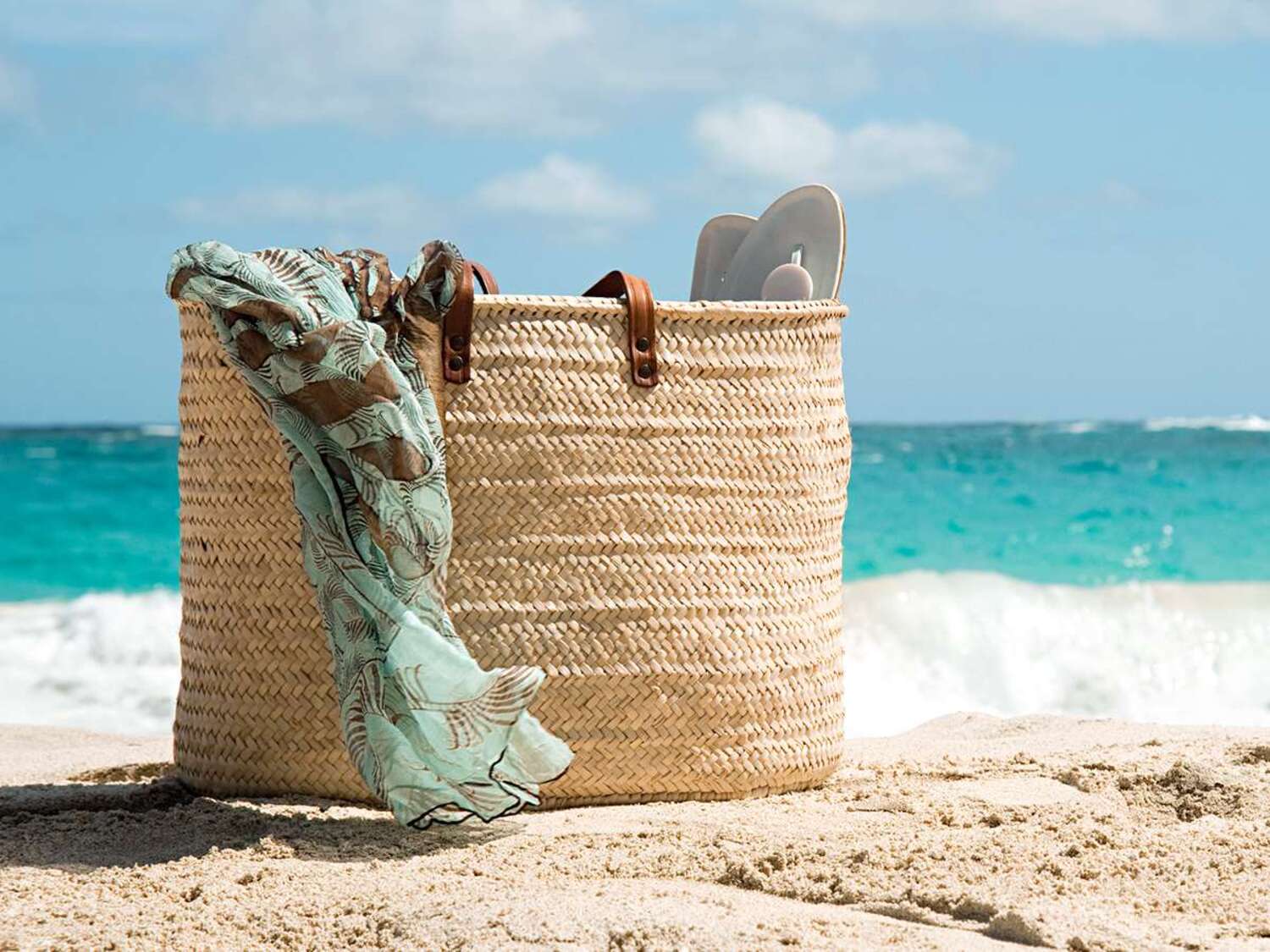 Alternative 9 Uses of Beach Bags in the Fall Season