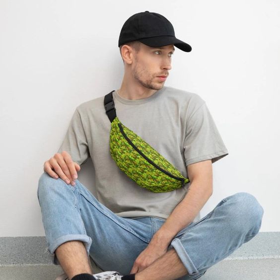 How to wear a fanny pack for men [with pictures] - Hype & Style