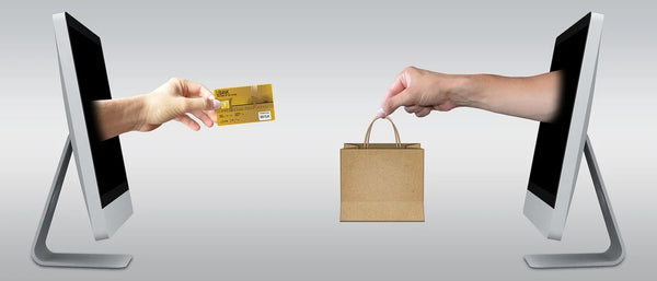 Ecommerce-Shopping-Card-Bag-Monitors