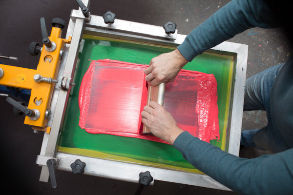 Screen-Printing-Hands