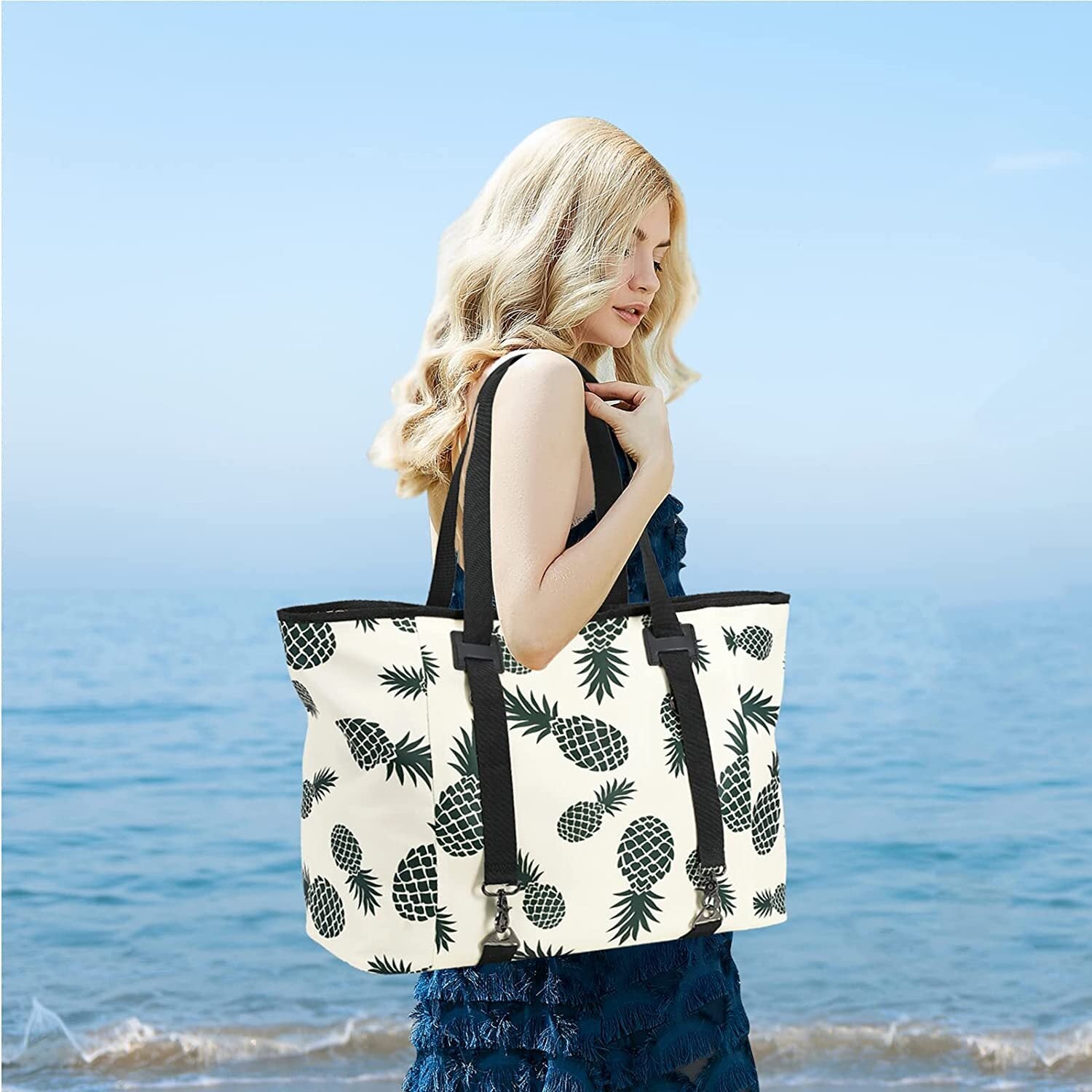 Best Tote Bags For a Beach Party | ToteBagFactory