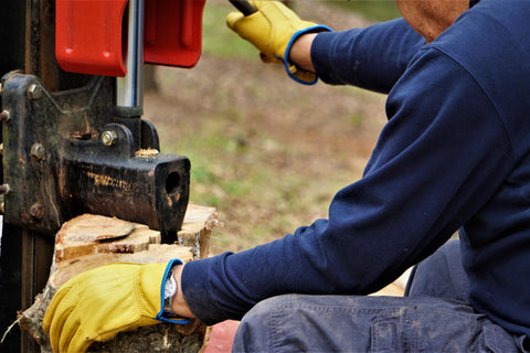 using a log splitter the right way