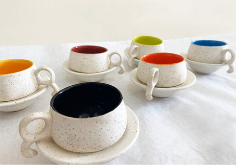 set of tea cups