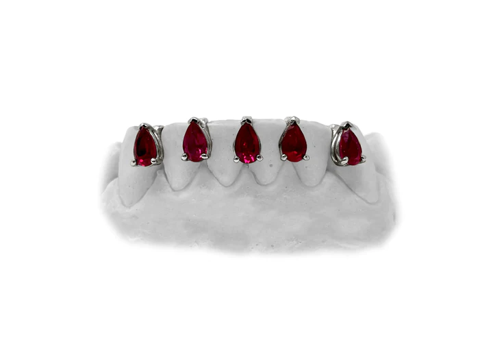 Pear-shaped ruby gap grillz