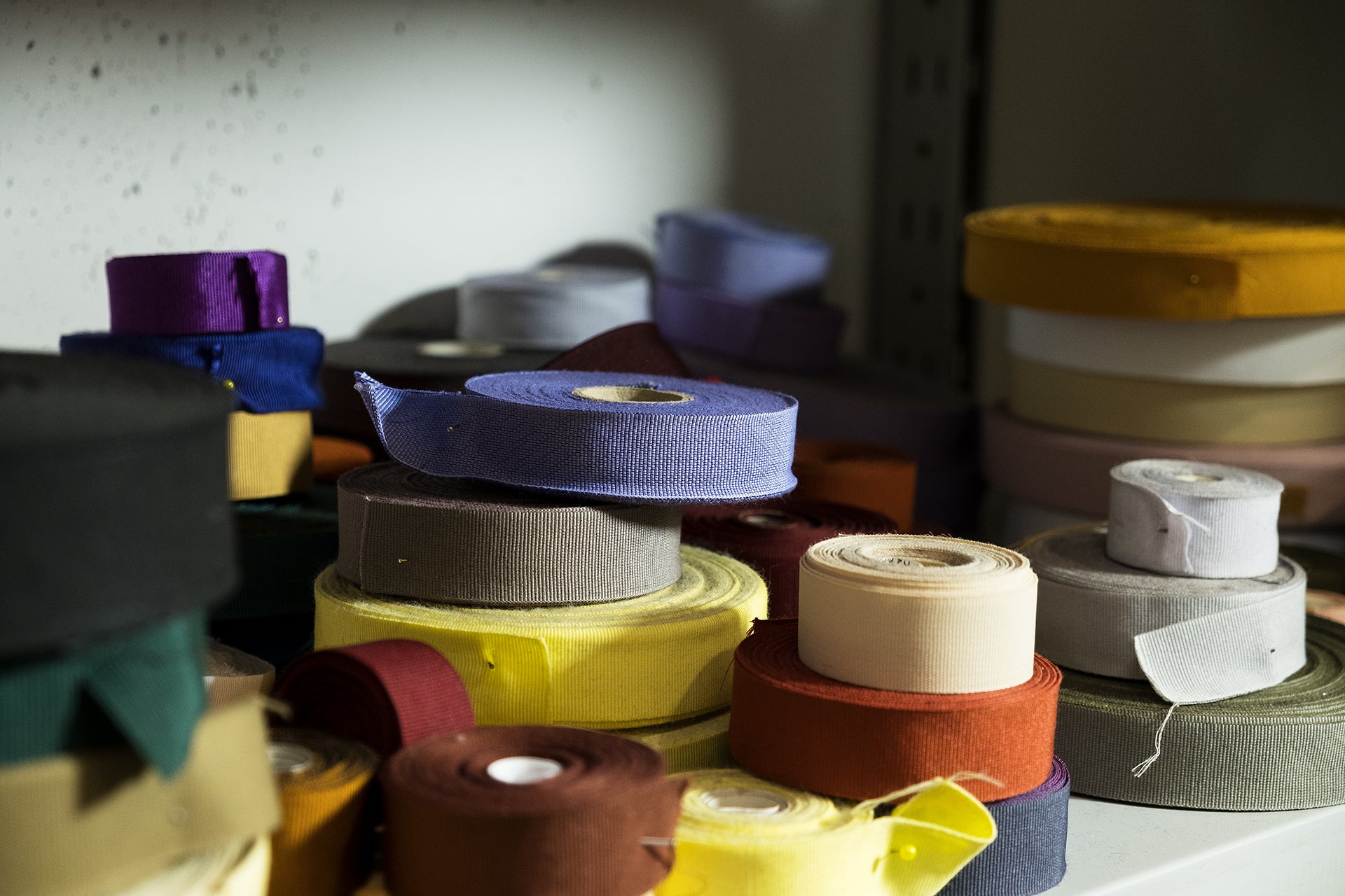 colored ribbons for hatproof hats, Tuscan craftsmanship