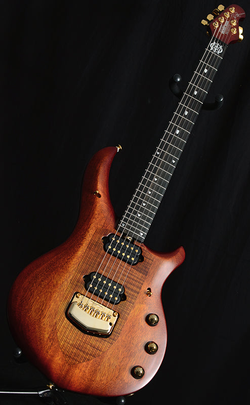 artisan zero majesty guitar