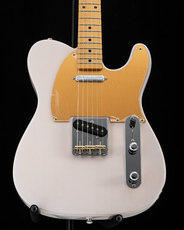 Fender Noventa Telecaster Vintage Blonde | Fender Electric Guitar