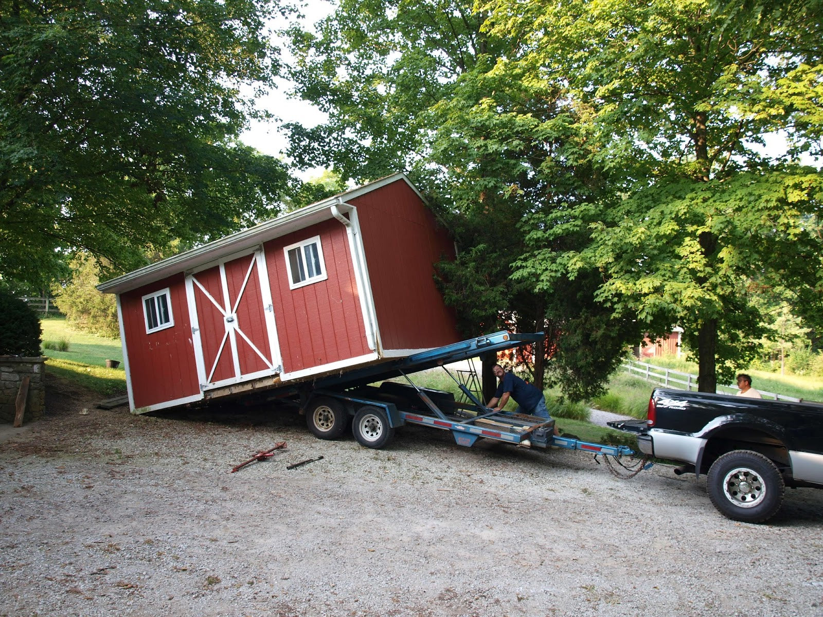 move shed with trailer