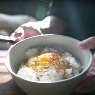 IBUSISTで燻製した燻製醤油の卵かけご飯