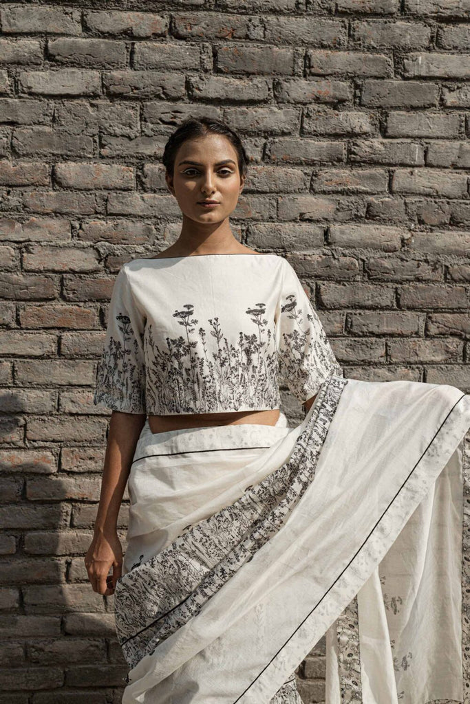 Mirror Work White Lehenga Choli With Boat Neckline Sleeveless Blouse