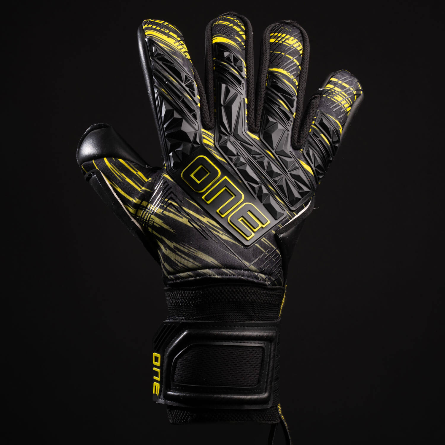 Goalkeeper Gloves - Free Shipping