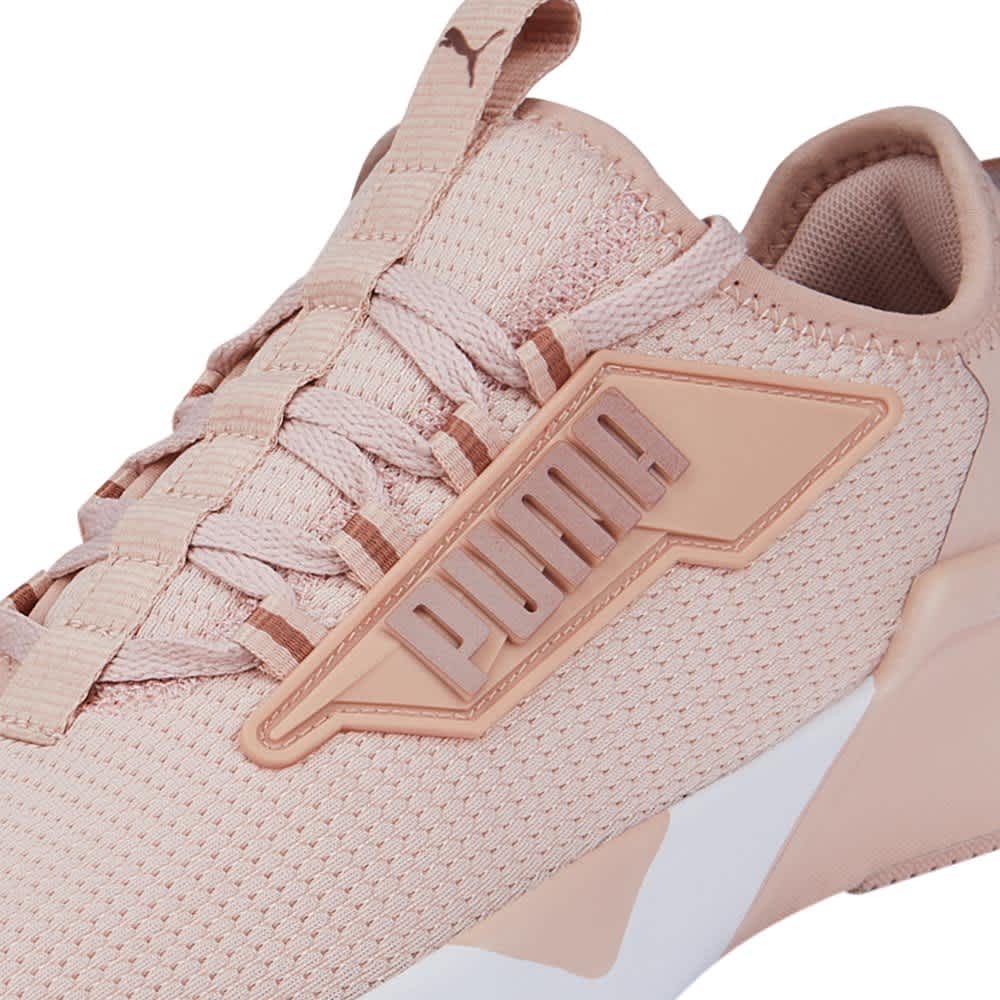 Running tennis sports lady pink Puma model 7617 – Conceptos