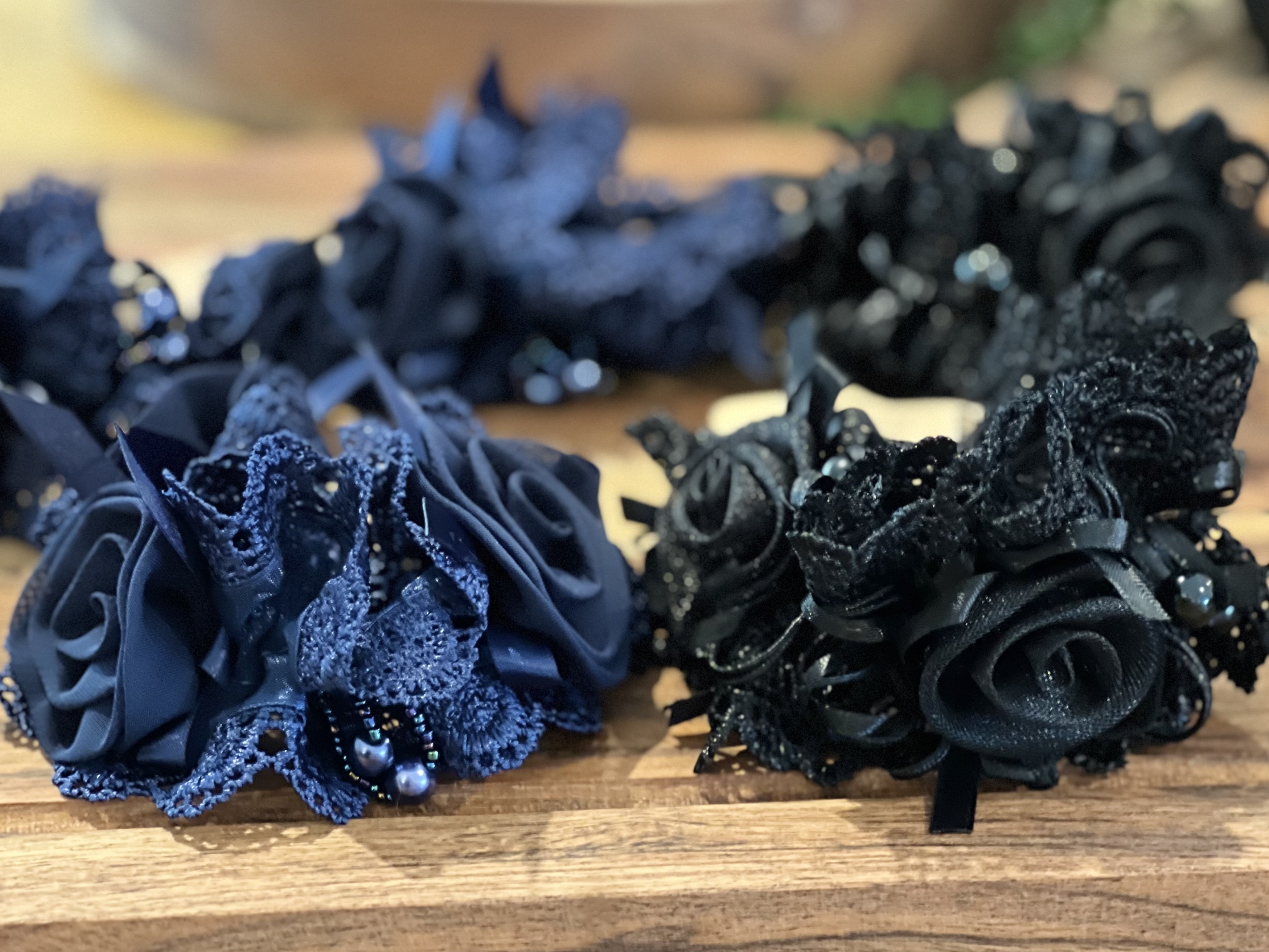 Picture of Flower & Lace Scrunchie